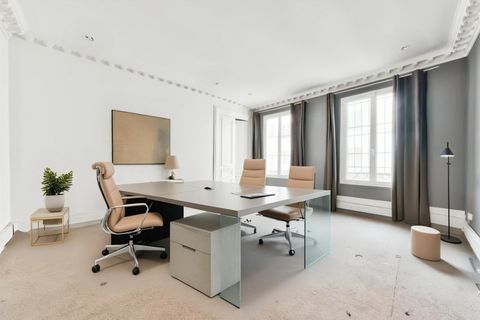 Location bureaux, immeuble Haussmannien, au c�ur du 10&egrave;me arrondissement 6171 75010 Paris
