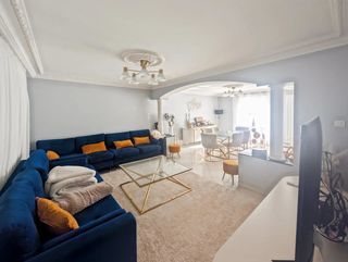  Maison � vendre 8 pi�ces 180 m�