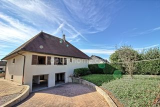  Maison � vendre 6 pi�ces 234 m�