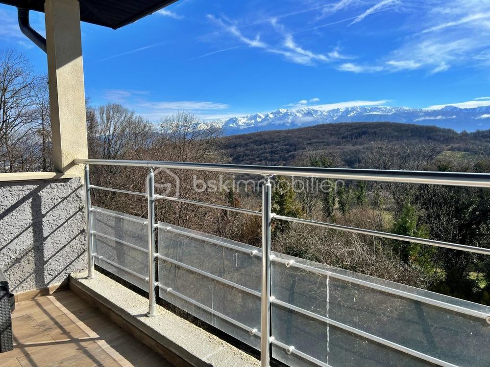 � vendre  Maison Claix (38640)