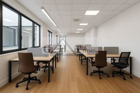 BUREAUX 363M&sup2; - REFAIT A NEUF 5694 94200 Ivry sur seine