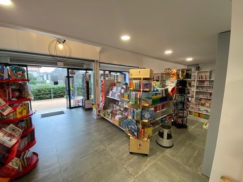 TABAC. PRESSE.LIBRAIRIE - EMPLACEMENT PLAGE-LANDES (40) 450000 40510 Seignosse