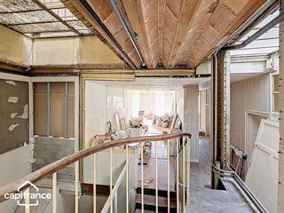  Immeuble � vendre 11 pi�ces 330 m�