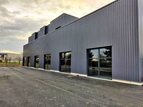 (37) TOURS NORD - ST CYR SUR LOIRE (Proche Rocade et Centre Commercial Auchan)local commercial ou bureau 661 37540 Saint cyr sur loire