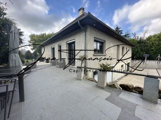  Maison � vendre 9 pi�ces 210 m�