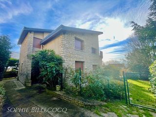  Maison � vendre 8 pi�ces 248 m�