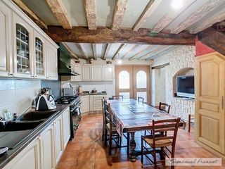  Maison � vendre 10 pi�ces 210 m�