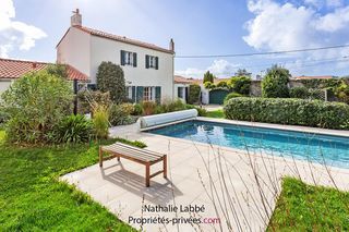  Maison � vendre 9 pi�ces 210 m�