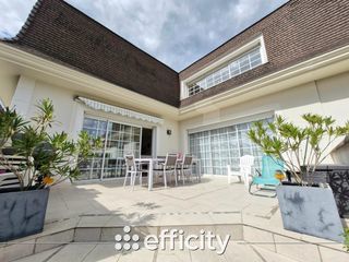  Maison � vendre 6 pi�ces 242 m�