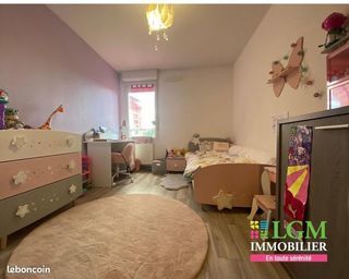  Appartement � louer 4 pi�ces 91 m�