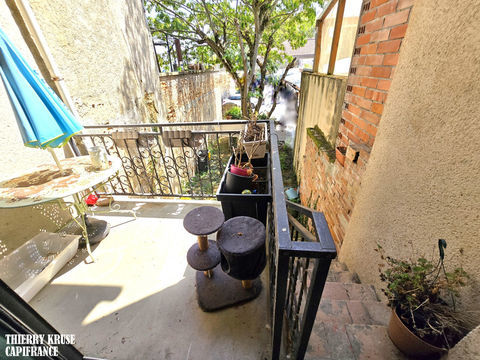   Lavit centre, maison de village 131 m�, trois chambres, jardin, balcon, cave, proche toute commodit�s Maison - 4 pi�ce(s) - 132 m�