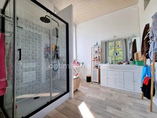  Maison � vendre 9 pi�ces 207 m�