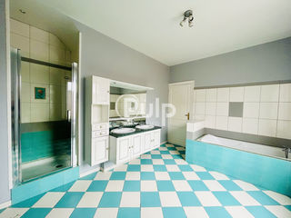  Propri�t�/ch�teau � vendre 10 pi�ces 300 m�