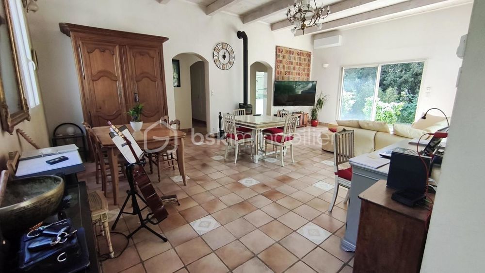 � vendre  Propri�t�/ch�teau Solli�s-Pont (83210)