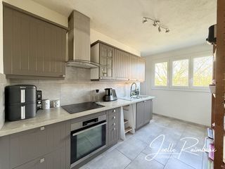  Appartement � vendre 4 pi�ces 81 m�