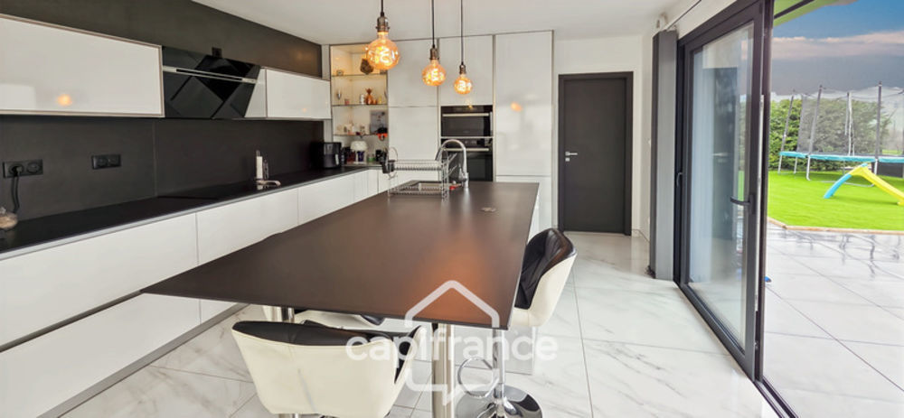 � vendre  Villa Versonnex (74150)