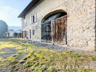  Maison � vendre 8 pi�ces 200 m�