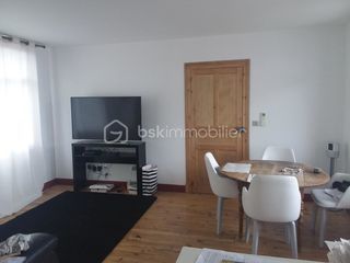  Immeuble � vendre 15 + pi�ces 300 m�