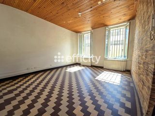  Immeuble � vendre 11 pi�ces 200 m�