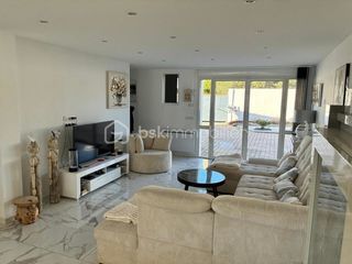  Villa � vendre 5 pi�ces 170 m�