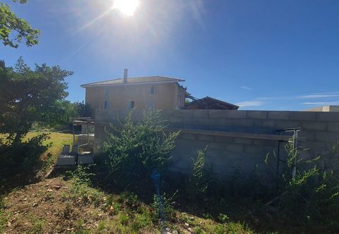   Dpt Dr�me (26), � vendre ALIXAN ancienne ferme  P7 Maison - 7 pi�ce(s) - 400 m�