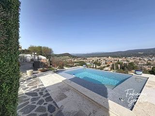  Maison � vendre 5 pi�ces 204 m�