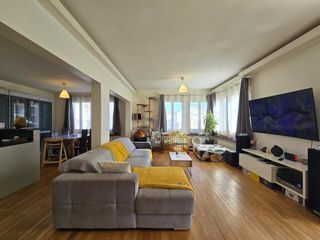  Maison � vendre 8 pi�ces 240 m�