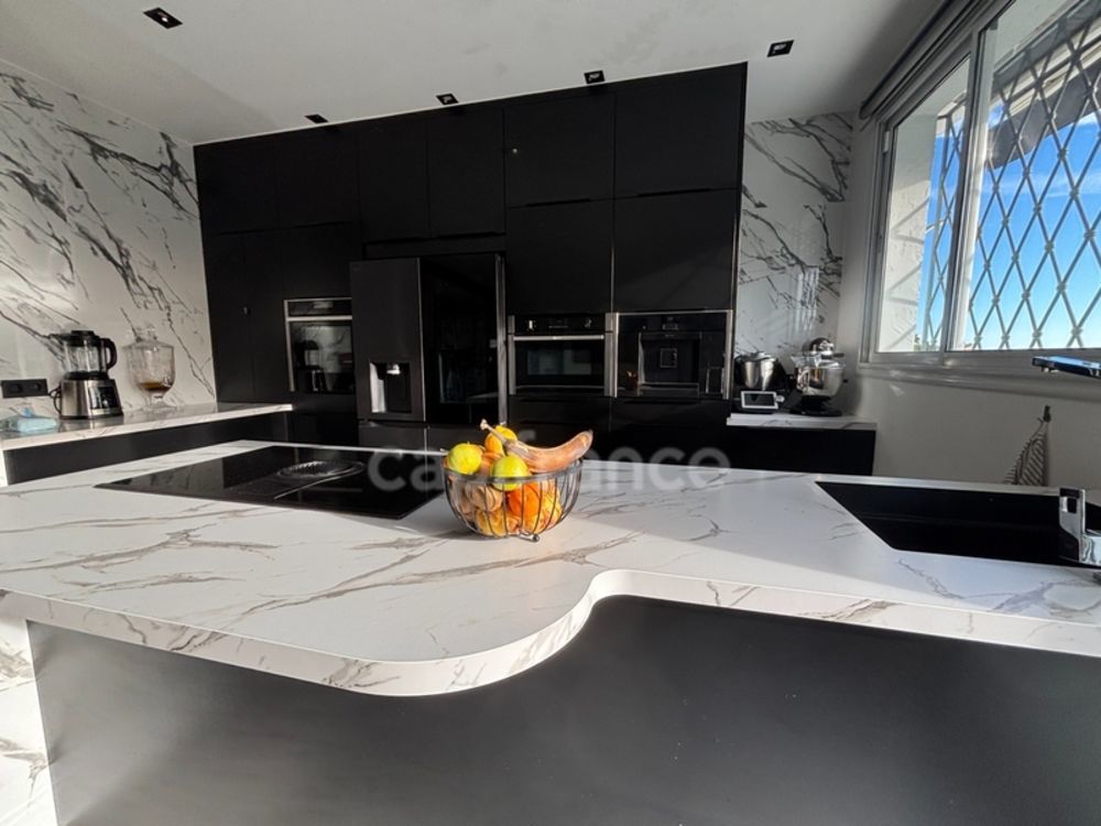 � vendre  Appartement Antibes (06600)