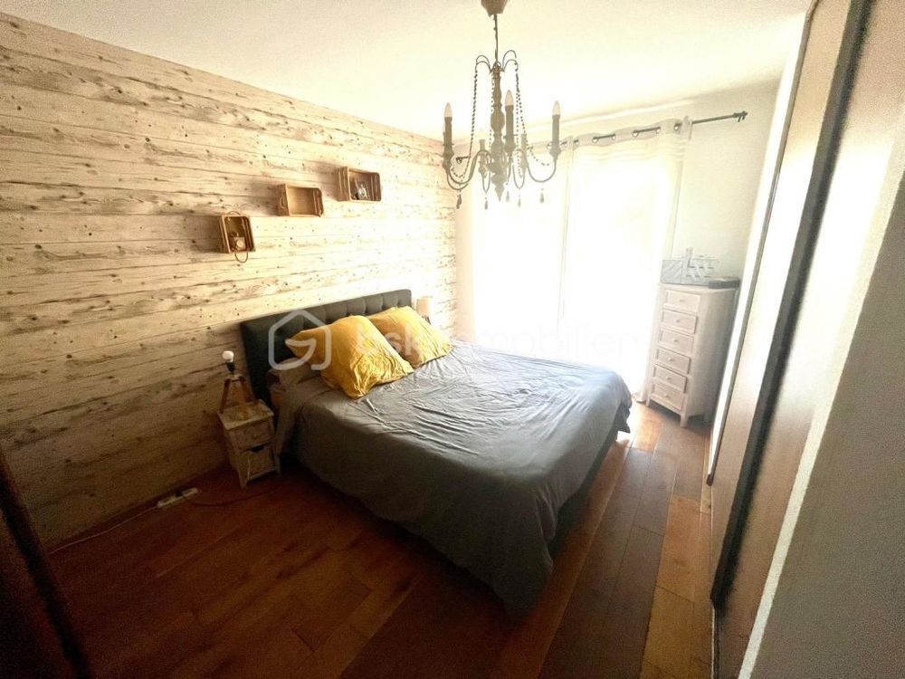 � vendre  Maison Solli�s-Pont (83210)