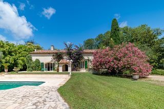  Maison � vendre 12 pi�ces 440 m�