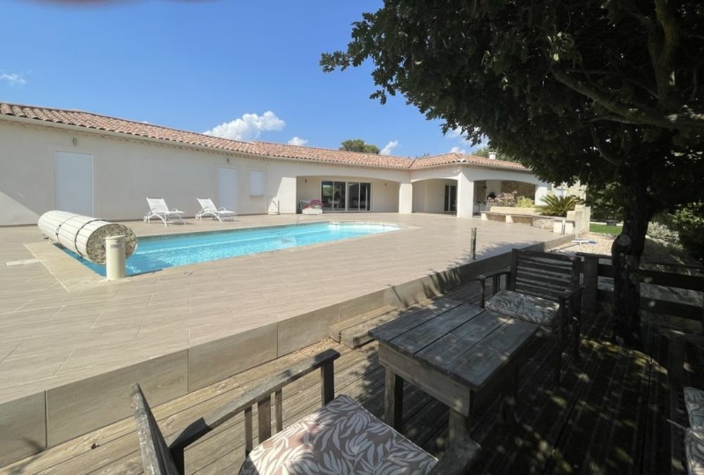 � vendre  Maison Saint-Maximin-la-Sainte-Baume (83470)