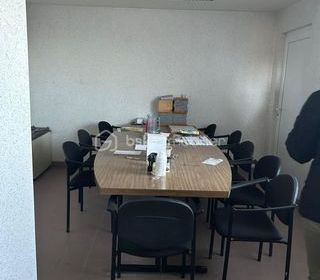  Immeuble � vendre 2 pi�ces 400 m�