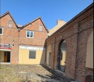  Immeuble � vendre 15 + pi�ces 1200 m�