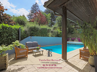  Propri�t�/ch�teau � vendre 7 pi�ces 185 m�