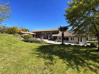  Maison � vendre 8 pi�ces 205 m�