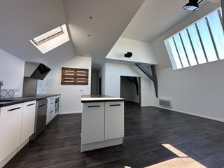  Appartement � vendre 4 pi�ces 82 m�