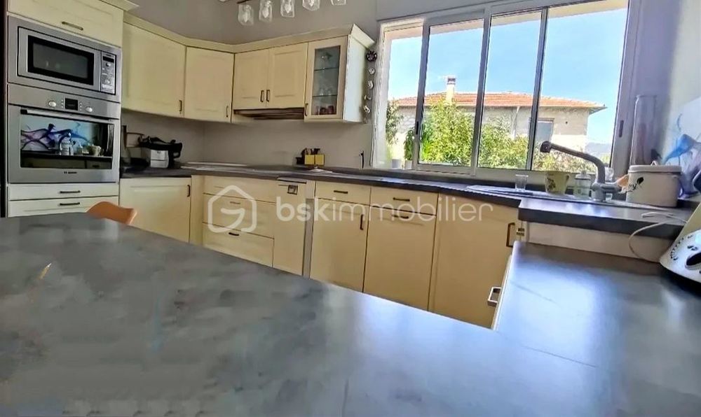 � vendre  Villa La Colle-sur-Loup (06480)