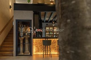  Maison � vendre 8 pi�ces 303 m�