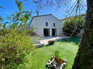  Maison � vendre 14 pi�ces 400 m�