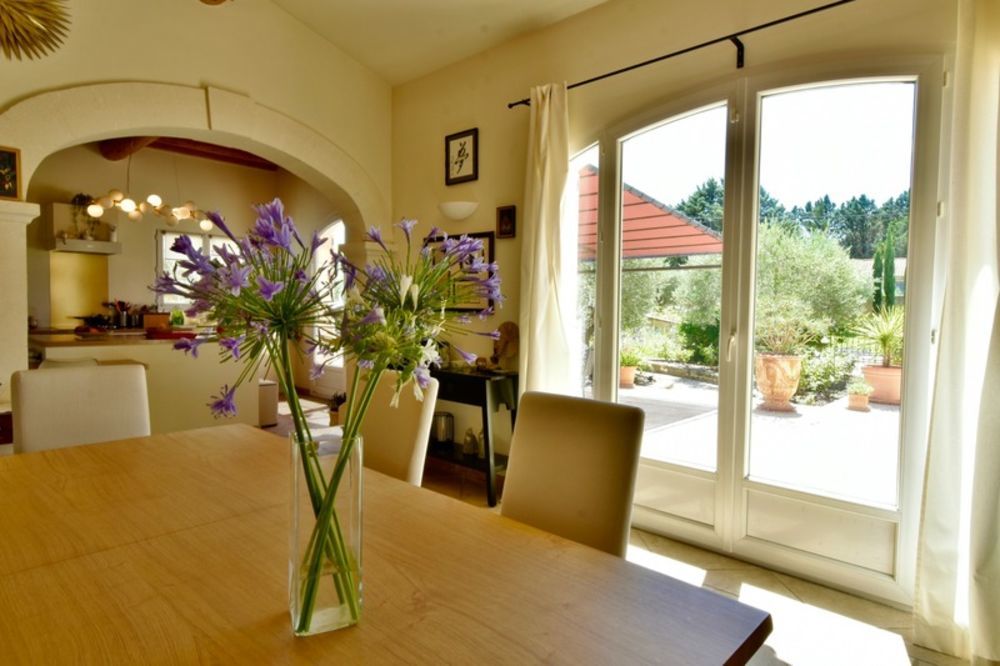 � vendre  Maison Fontvieille (13990)