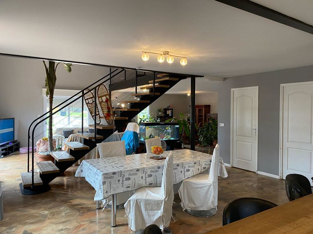 � vendre  Maison Montignac (24290)