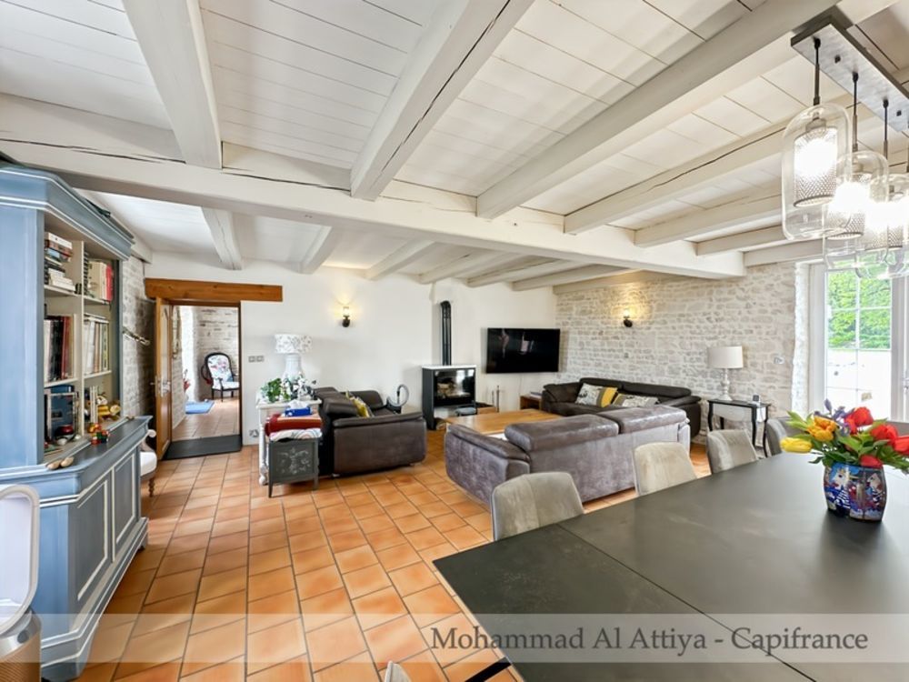 � vendre  Propri�t�/ch�teau La Rochelle (17000)