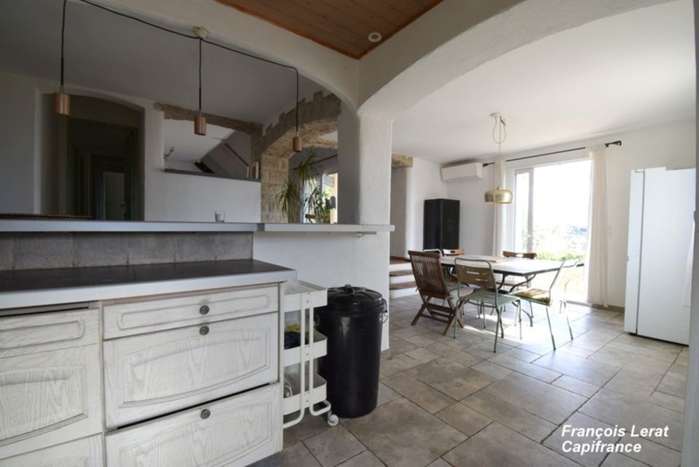 � vendre  Maison Manosque (04100)