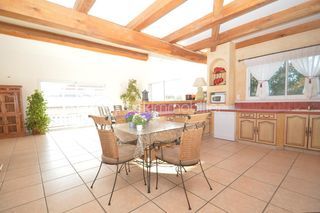  Villa � vendre 5 pi�ces 180 m�