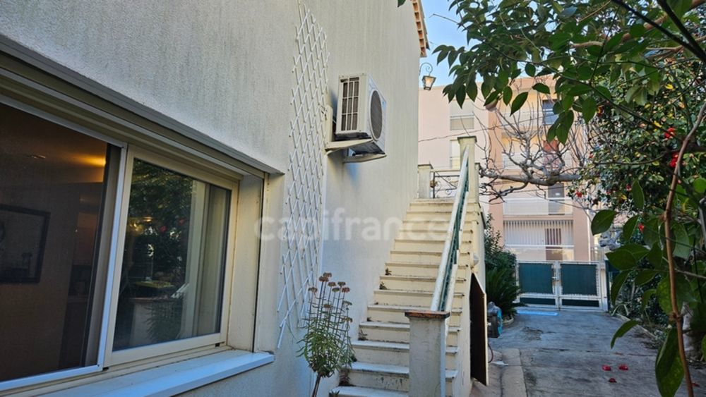 � vendre  Maison Cavalaire-sur-Mer (83240)