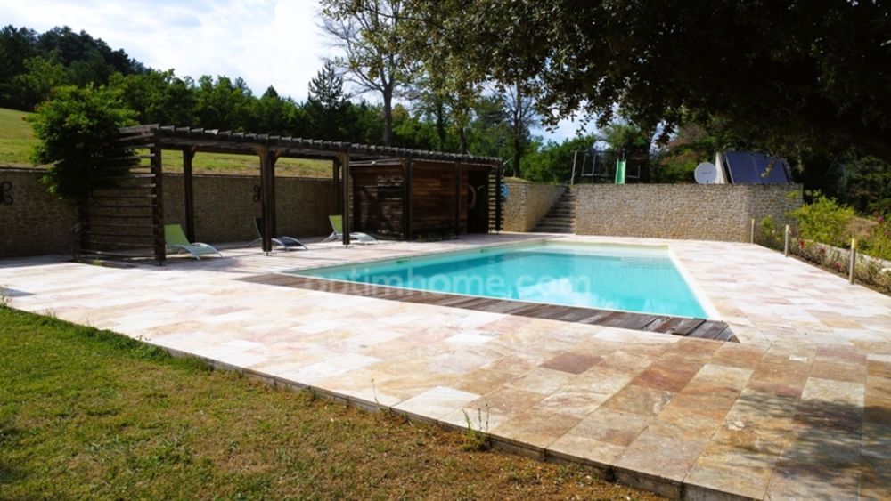 � vendre  Propri�t�/ch�teau Aiglun (04510)