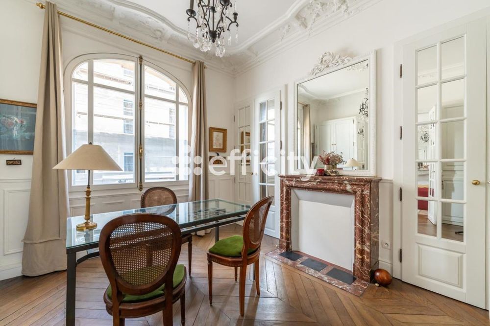 � vendre  Appartement Saint-Germain-en-Laye (78100)