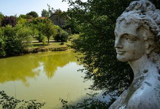  Propri�t�/ch�teau � vendre 14 pi�ces 380 m�