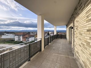  Appartement � vendre 5 pi�ces 112 m�