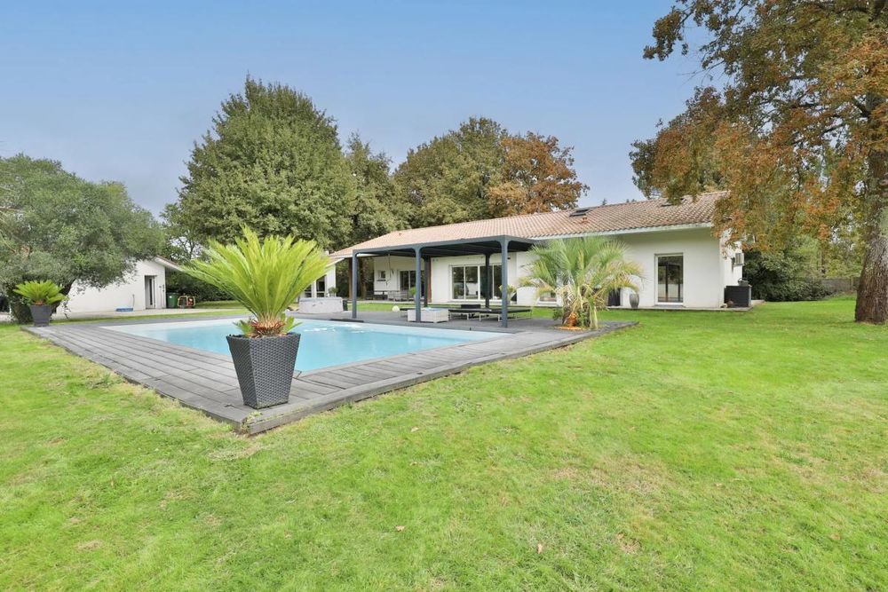 � vendre  Maison Salles (33770)